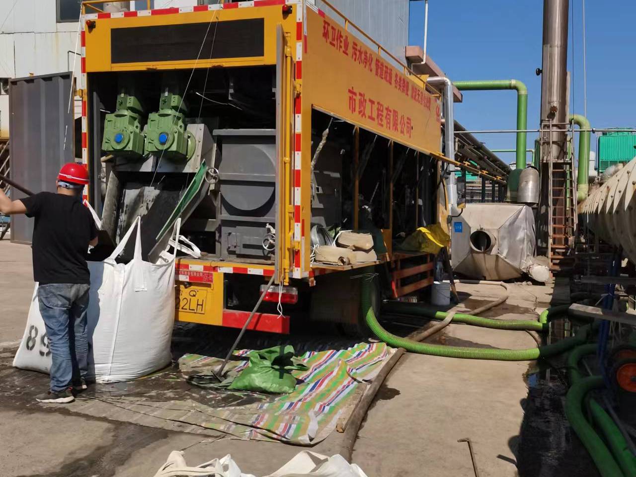 吴忠淤泥压干处理